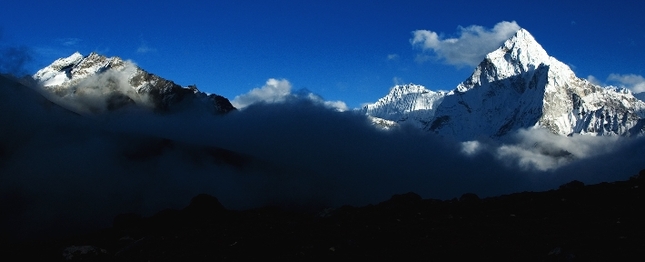 Smoke from Ama Dablam