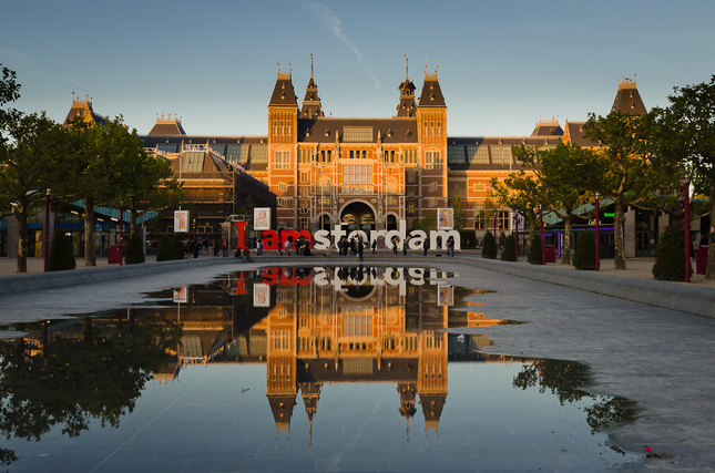 I AMsterdam IV.