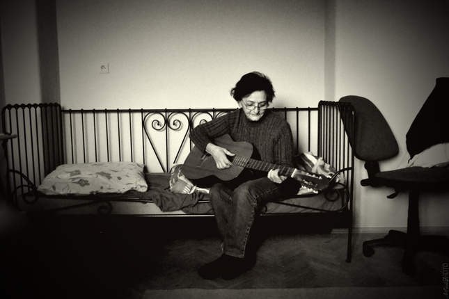 S gitarou I.