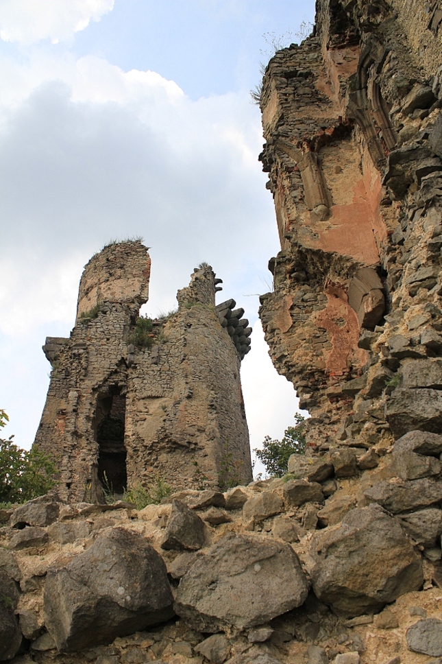 Zrúcanina Slanského hradu