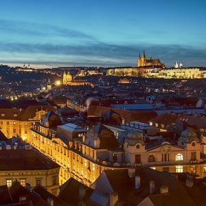 Praha večerná