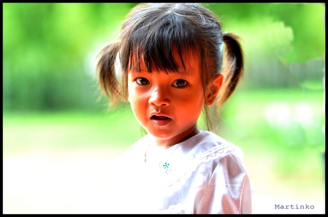 Cambodian girl from Maneav Paris