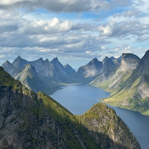 Zubatý fjord