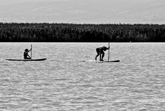 Gladina vódy pádajat