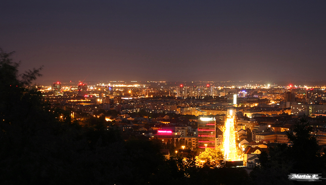 Nočná Bratislava