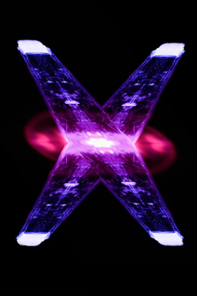 dimenzia X
