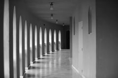 Chodba-B&W