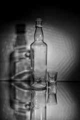 svetlo a tien