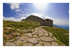 Kamenná chata pod Chopkom