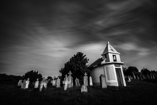 Malý cintorín