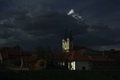 Kostolík v temnote