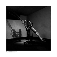 Jedna ruka netleská