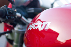 Ducati musí byť červená