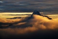 Pod perinou z oblakou