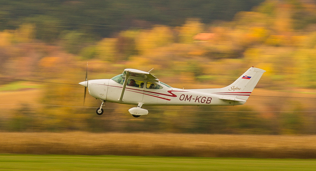 Cessna 182Q