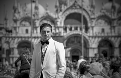 tak koho dnes oholíme...?