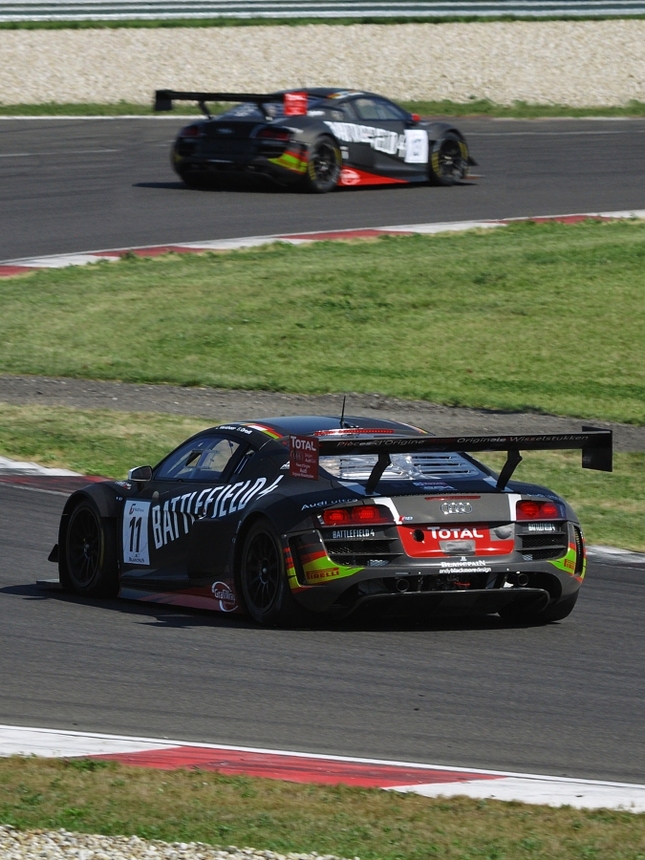 .. R8 ..