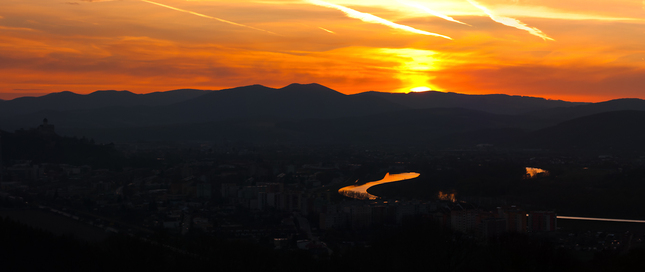 Oheň nad Trenčínom