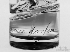 essence de femme by HUGO BOSS