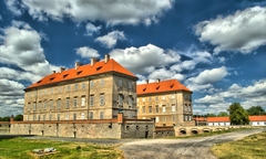 Zámok Holíč