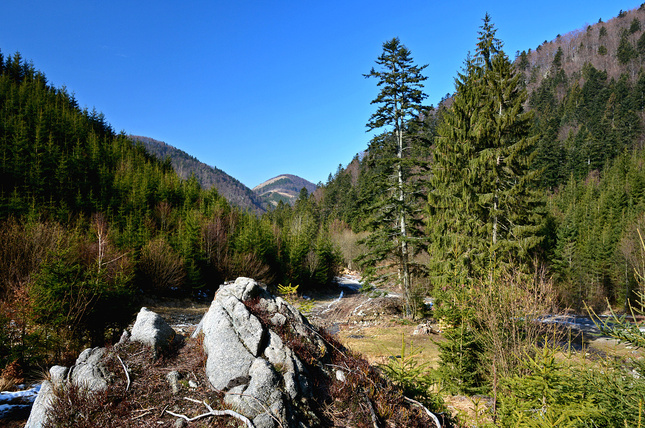 Spoj troch dolín