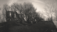 ...Ticho a samota na hrade 3...