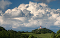 obláčiky nad kalváriou