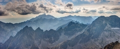 Vysoke Tatry-vyhlad z Lomnicaku
