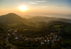 Vršatské Podhradie