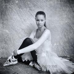Ballerina II