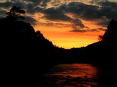 tie večerné západy....