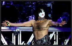 Kiss Paul