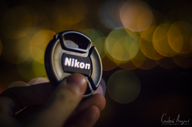 Nikon kryt objektívu