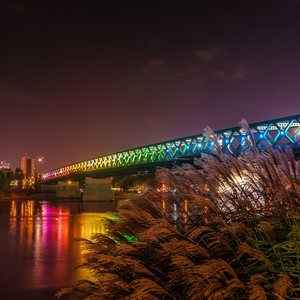 Most v bielej noci