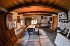 chatrč interiér