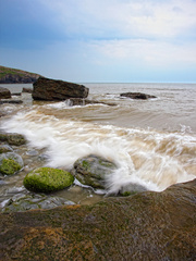 Incomiiiiiing.......wave