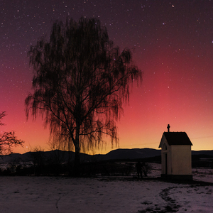Kalvária s polárnou žiarou