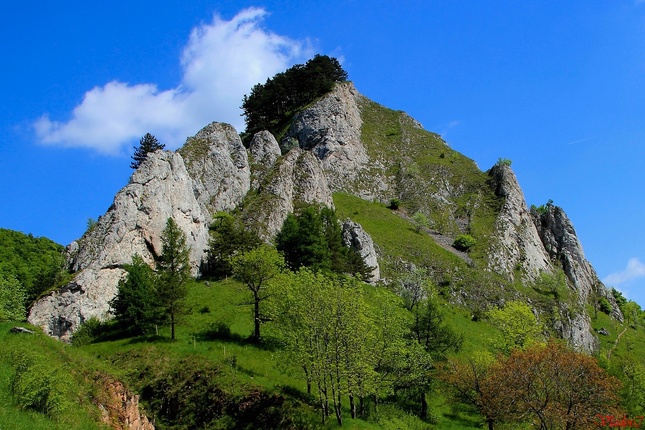 Vršatské Podhradie II