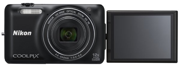 Novinka Nikon COOLPIX S6600 s výklopným displejom a Wi-Fi.