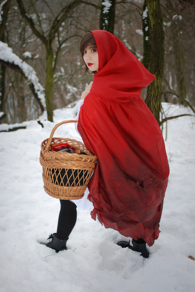 Bloody red riding hood