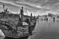 Karlov most a Hradčany