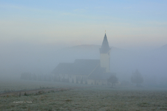 ... hmlisté ráno ...