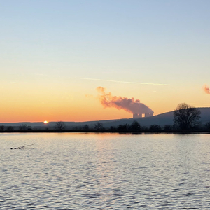 ... atómový západ ...