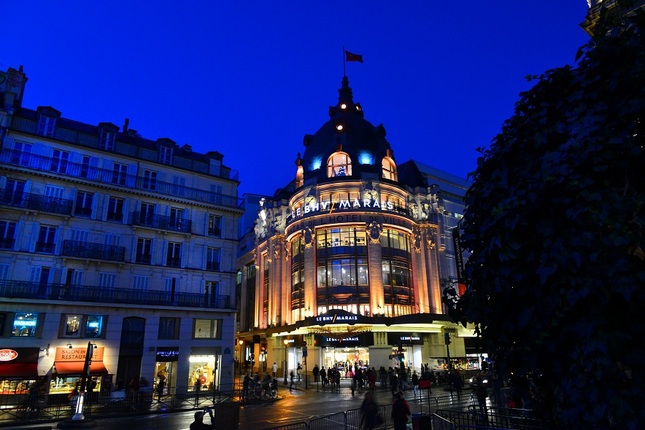 L Hotel de Ville