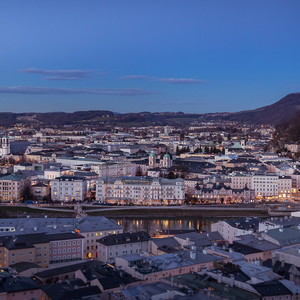 * Nočný Salzburg .. *