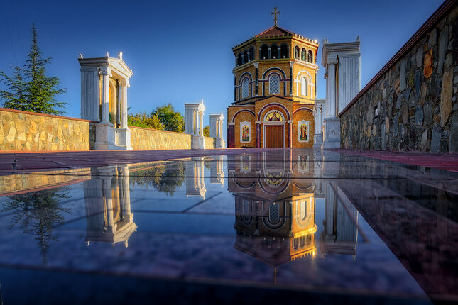 Archbishop Makarios III tomb II