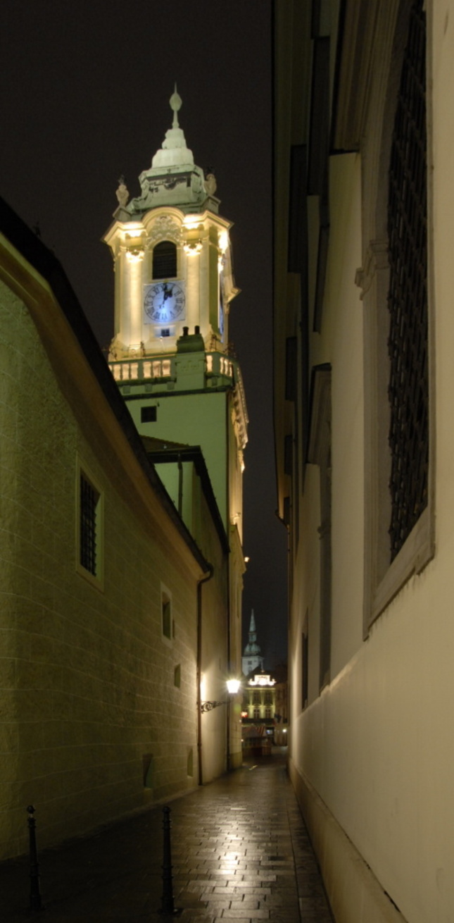 BA Stare mesto v noci