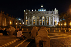 Nočné San Pietro-Vatikán