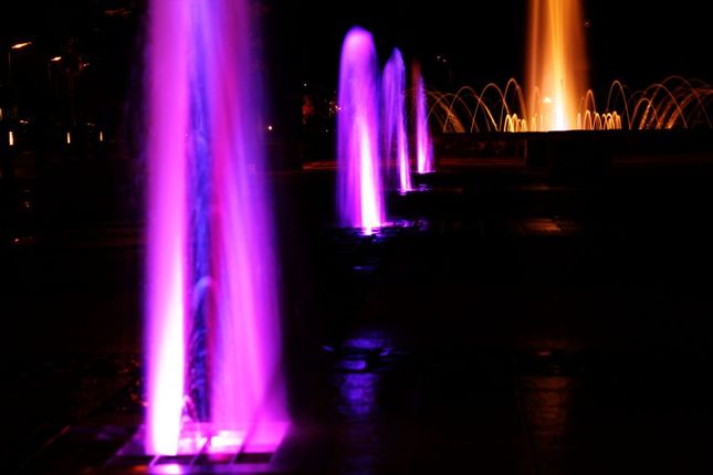 Nočná fontána vo Zvolene