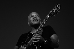 Mark Whitfield - OravaJAzz
